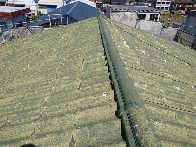 経年劣化が進行したかわらU